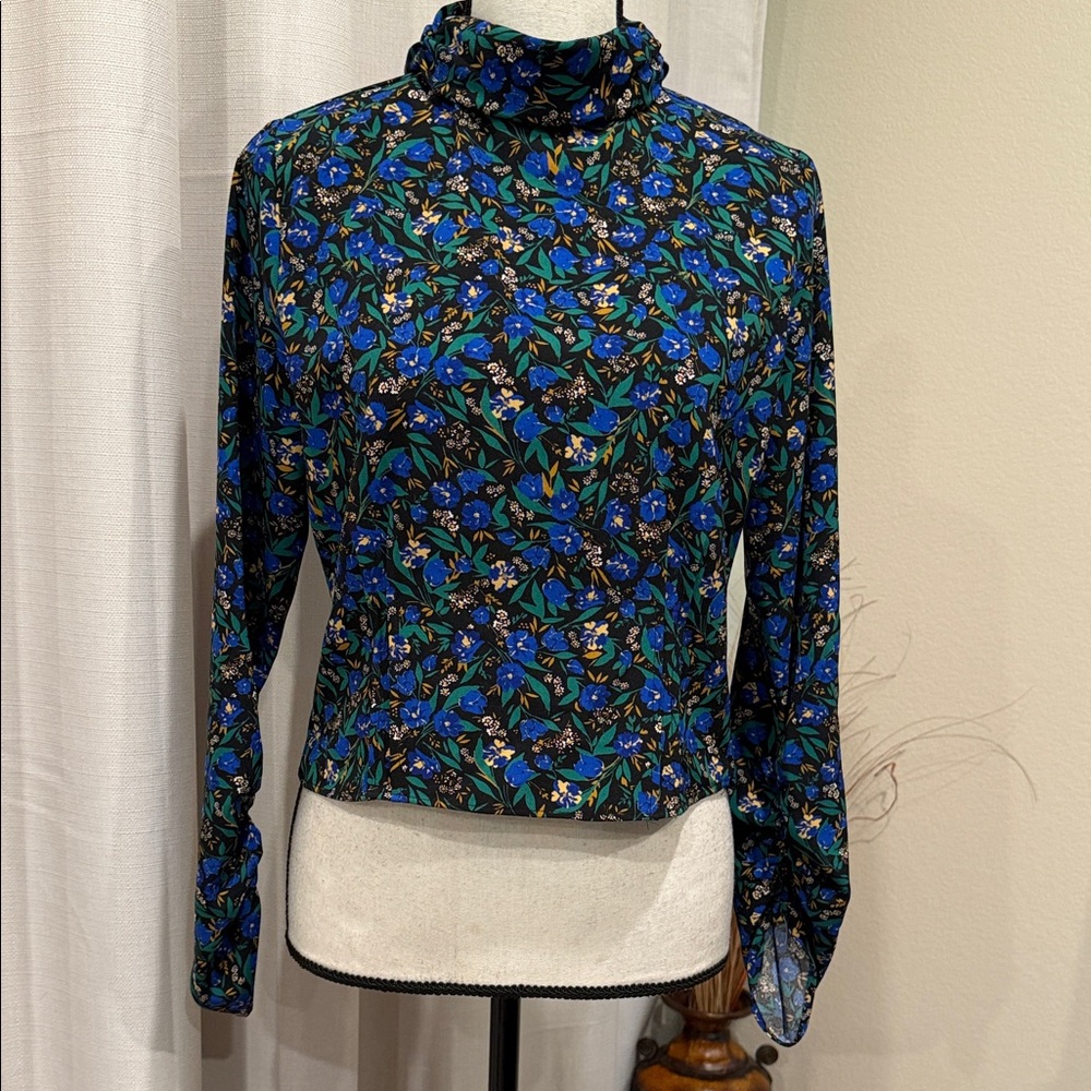 Zara Blue and Green Floral Blouse